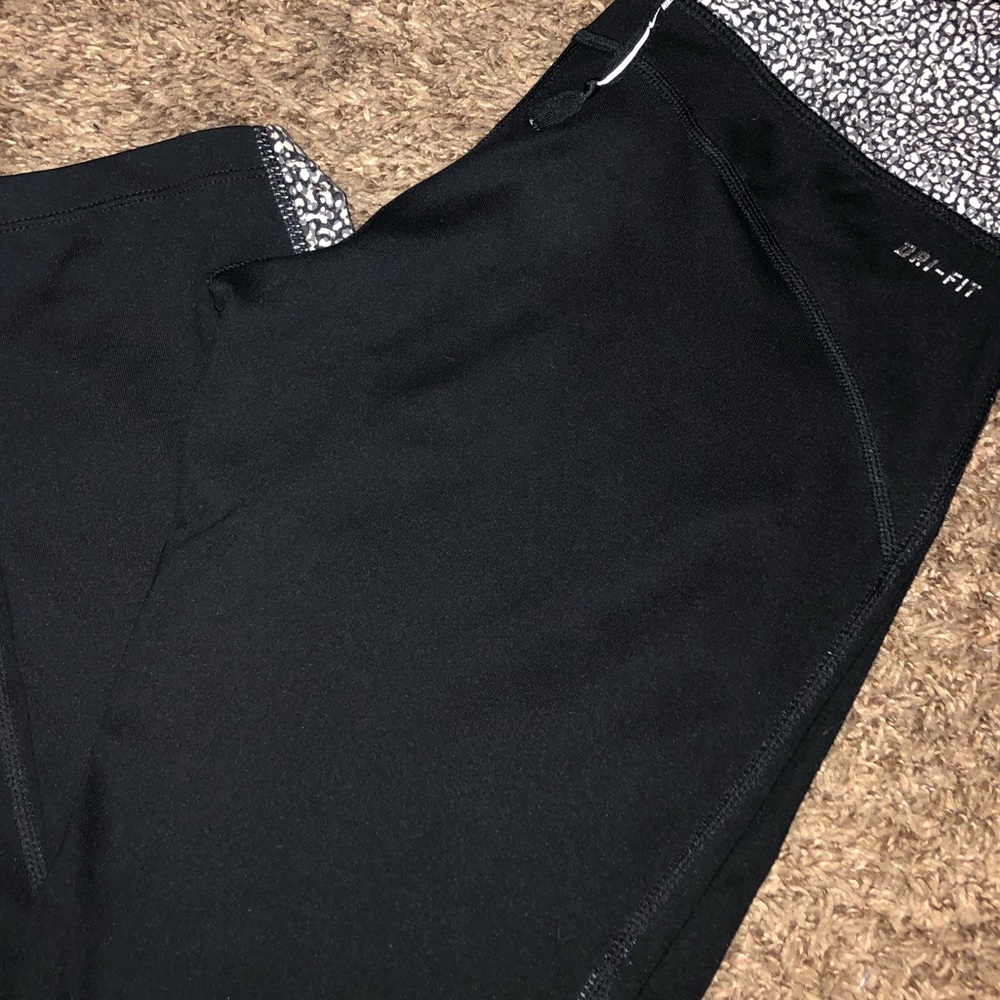 Nike Capri Leggings